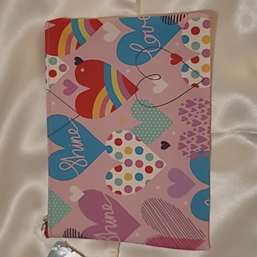 Colorful Heart Pattern Pouch